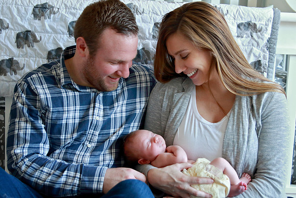 Wedoff Photography Newborn session www.wedoffphotography.com