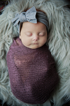 Wedoff Photography Newborn session www.wedoffphotography.com